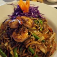 House Noodles · Lo mein noodles, carrots, onions, snow peas, mushrooms, cabbage, green beans, bean sprouts, ...