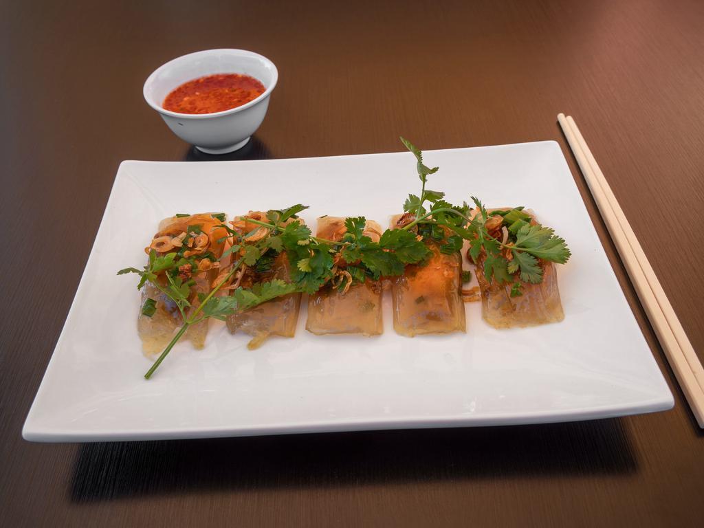 Banh Bot Loc (5 pcs) · Clear & chewy tapioca dumplings with shrimp & pork filling