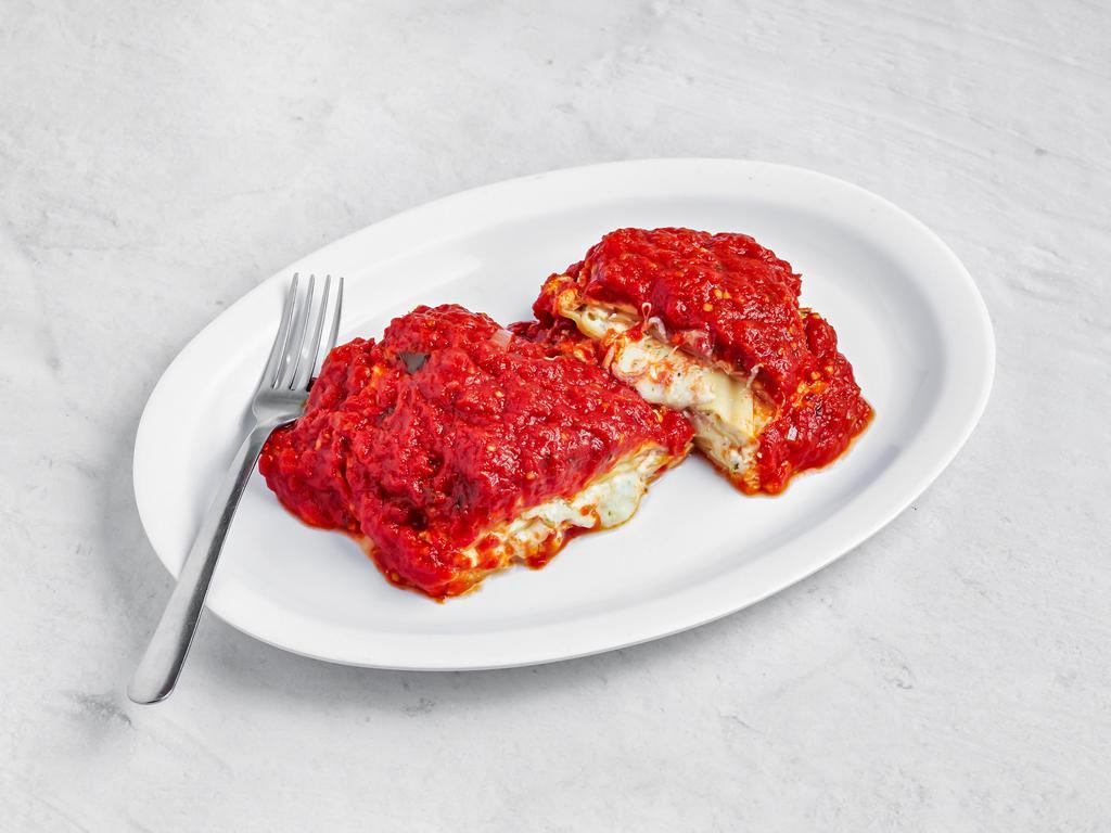 Cheese Lasagna · Includes Italian bread.

