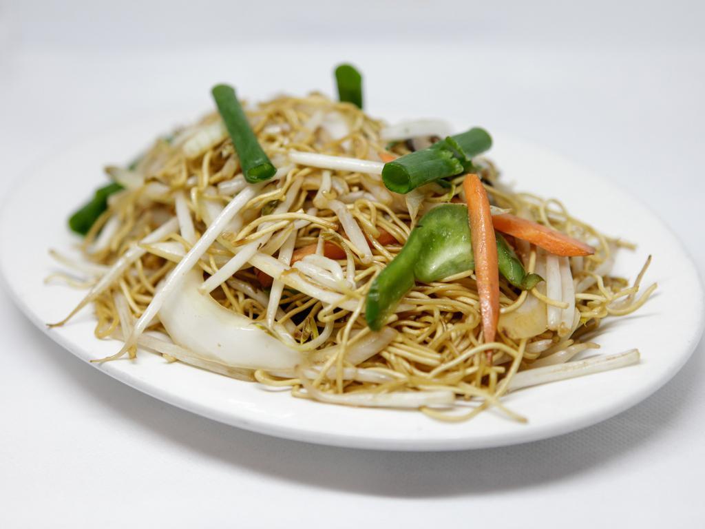 AC12. Sauteed Soy Sauce Noodle · Thin egg noodle sauteed with Chinese mushrooms, chives, strips of vegetable and bean sprout served in soy sauce.