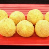Mini Rice Balls (4) · Mini cheese and ham rice balls (size of a golf ball)