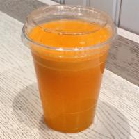 Simple Juice · Apple, carrot, orange, ginger