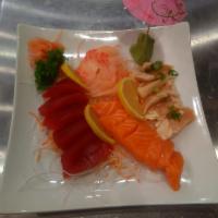 9. Sashimi Combo · 24 pieces. Chef's choice assorted sashimi.