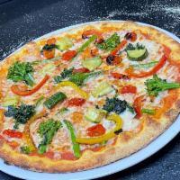 Ortomisto · Tomato sauce, mozzarella, roasted zucchini, spinach, sweet peppers, spinach, sauteed Broccol...