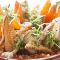 Paella de Quinoa · Quinoa-pico de gallo, corn, carrots, asparagus, cauliflower, roasted hon shimeji mushrooms a...