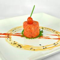 Spicy Salmon Tartar · Diced salmon served with spicy mayonnaise.