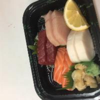 SASHIMI APPETIZER · 8 pcs assorted sashimi