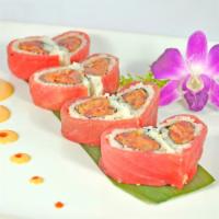 Sweet Heart Roll · Crunchy spicy tuna wrapped with tuna, served with spicy mayonnaise sauce.