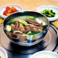 77. Kalbi-Tang Dinner · Beef short rib soup with potato noodle.