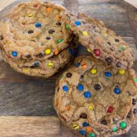 Large Cookie · These cookies are large in size and large in flavor!