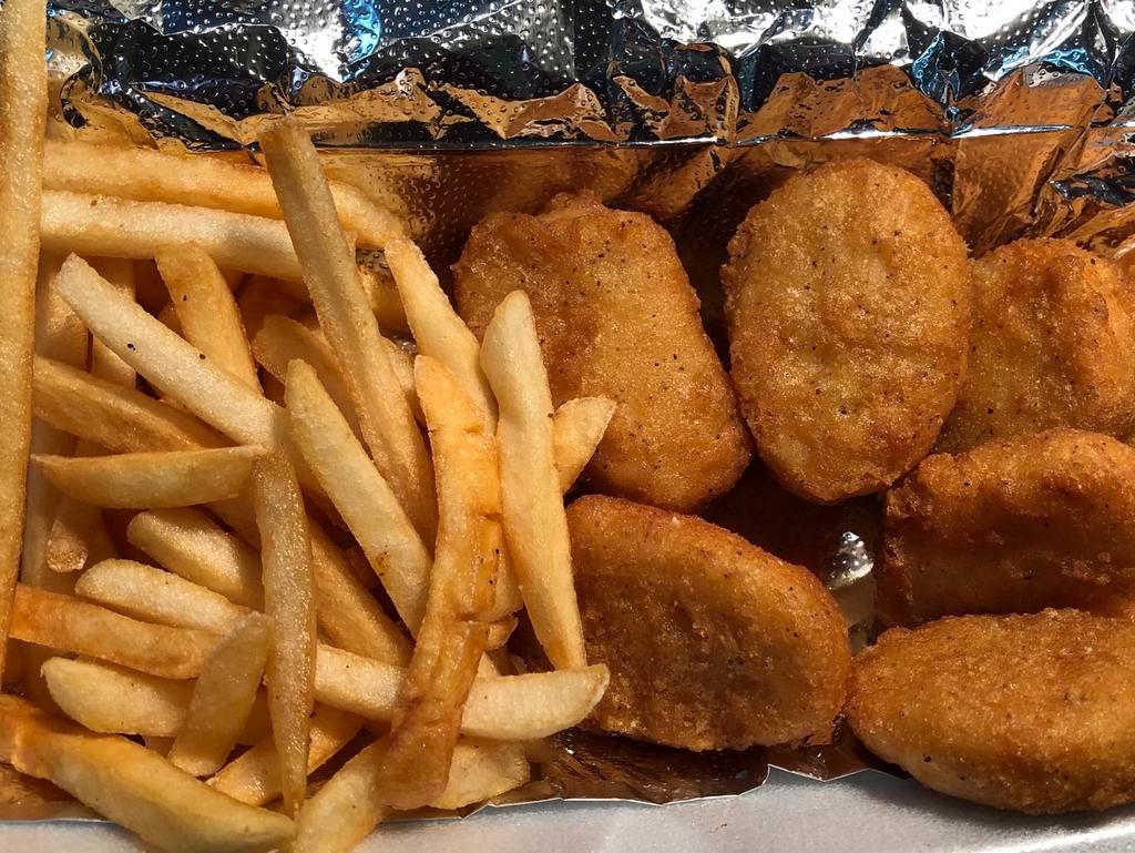 Kids Nuggets and Fries · drink included