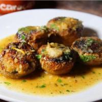 Cogumelos Recheados · Stuffed mushrooms w/ Shrimp, Crab Meat Imitation, Bread crumbs.