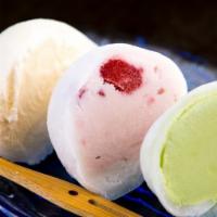 Mochi Ice Cream · 2 pieces.