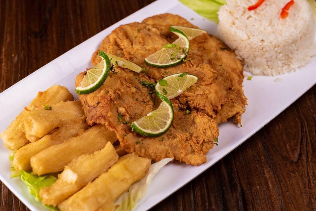 Pescado Frito (Filete) · Filete. Fried fish fillet, served with homemade salad and white rice.