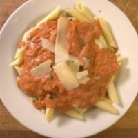 NY Ziti · Penne pasta tossed in Sofi’s sauce (marinara and ricotta cheese).