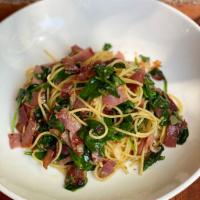 Prosciutto e Spinaci · Spaghetti tossed with prosciutto, baby spinach, garlic and oil