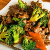 Beef with Broccoli 芥兰牛 · 
