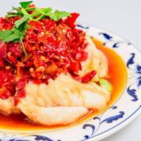 77. Fish Fillet with Chopped Chili剁椒鱼片 · Spicy.