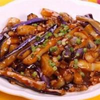 107. Eggplant with Mined Pork 茄子肉末 · 
