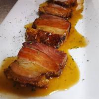 Panceta de Cerdo Estofada · Braised pork belly.