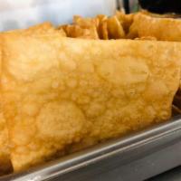 8 Fried Wontons · Crispy fried wonton chips