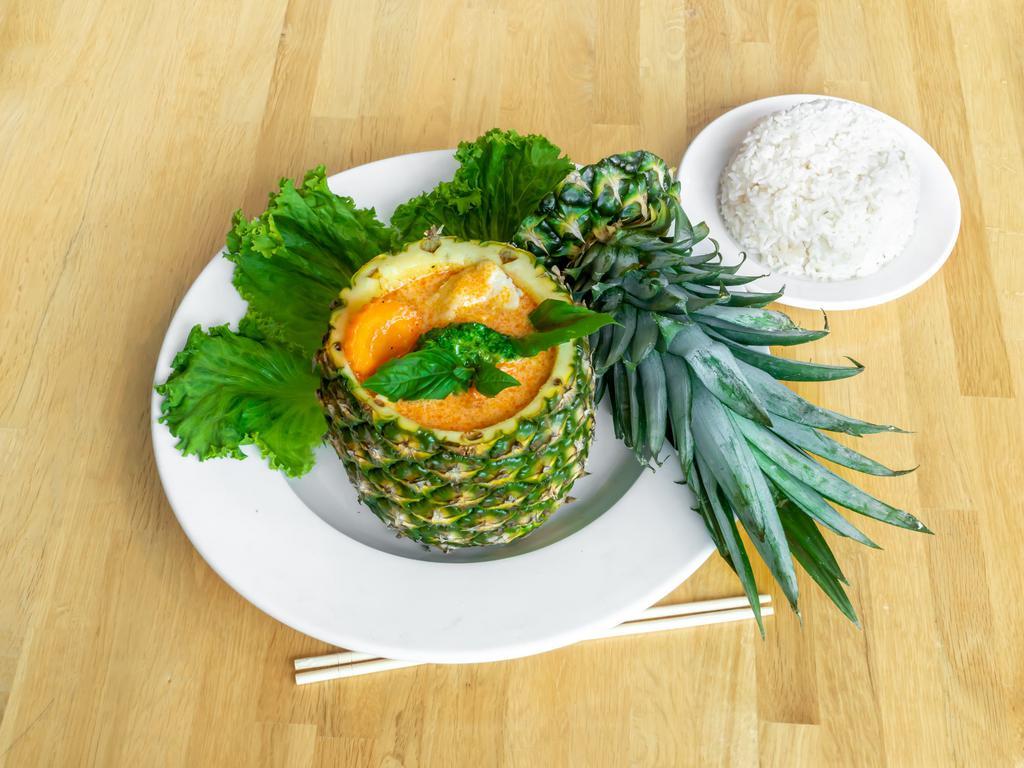 Pineapple Curry ·  Red curry paste, coconut milk, fresh pineapple chunks, broccoli carrots, bell peppers basil. Gluten-free.