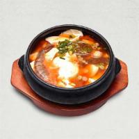Spicy Seafood Soft tofu 해물 순두부 | 海鮮豆花汤 · Hot and spicy stew made with soft tofu, clams, mussel, and shrimps.