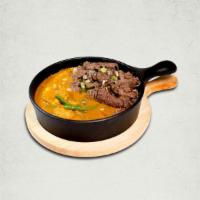 Beef Red Curry 불고기 레드커리 | 烤牛肉咖喱 · Grill beef with red curry. Bell pepper, mushroom, bamboo shoot, corn, string bean.