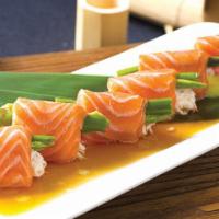 SALMON BLUE CRAB · 6PCS / BLUE CRAB AND AVOCADO WRAPPED WITH FRESH
SALMON SASHIMI. SERVED WITH TRUFFLE OIL AND ...