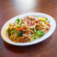 Stir Fry Chicken · Served on a bed of rice. And a choice of a cup of soup, tossed salad or coleslaw.
