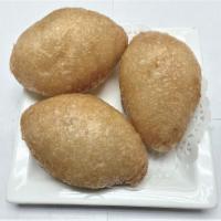 60) Crispy Fried Pork Dumpling 珍珠鹹水角 · 