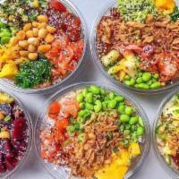 Vegetarin Build Your Own Poke Bowl · Vegetarian bowl.