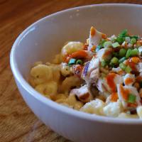 Buffalo Mac & Cheese Bowl · Creamy mac and cheese topped with marinated grilled chicken, bleu cheese crumbles and drizzl...