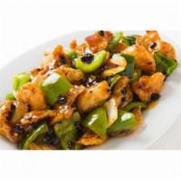 10. Chicken with Black Bean Sauce Dinner Combo · Served with pork fried rice and egg roll.