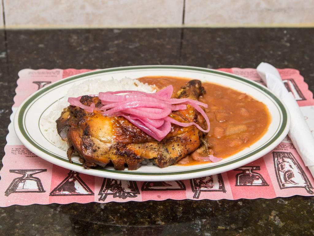Filetillo de Pollo · Chicken pepper steak. Served with rice, beans and choice of side.