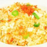 Dried Scallops and Egg White Fried Rice 瑤柱蛋白炒飯 · Dig into this Dried Scallop and Egg White Fried Rice loaded with crispy golden scallop threa...