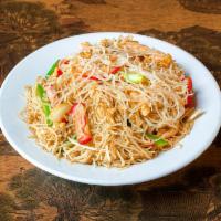 Singapore Noodles · Stir-fried cooked rice vermicelli, curry powder, green bell pepper, green onion, bean sprout...
