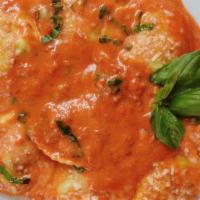 Ravioli di Angelina · Homemade fresh caciotta cheese ravioli in a light tomato sauce.
Vegetarian