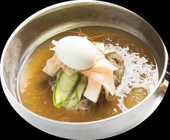 Mul Naeng Myeon 물 냉면 冷面 · Arrowroot noodles in cold beef broth. 冷面