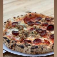 Donnie Brasco · Pepperoni and Italian sausage, Italian tomato sauce, fior de latte and grana padano