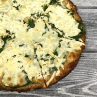 Spinach Cauliflower Pizza · Gluten Free Cauliflower Crust 10