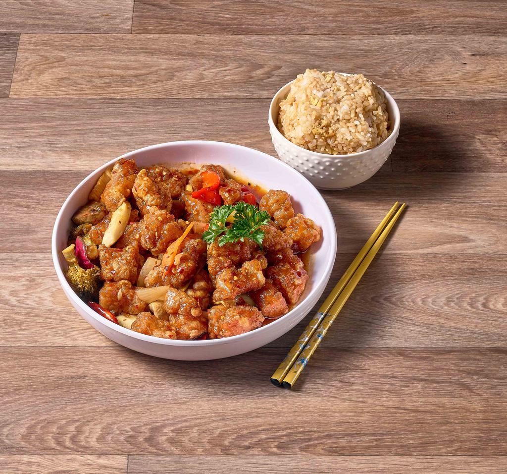 C1. General Tso's Chicken Chef's Special · Hot and spicy.