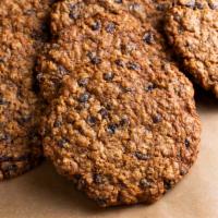 Oatmeal Cookie · Crispy, gooey, and oatmeal cookie with currants.