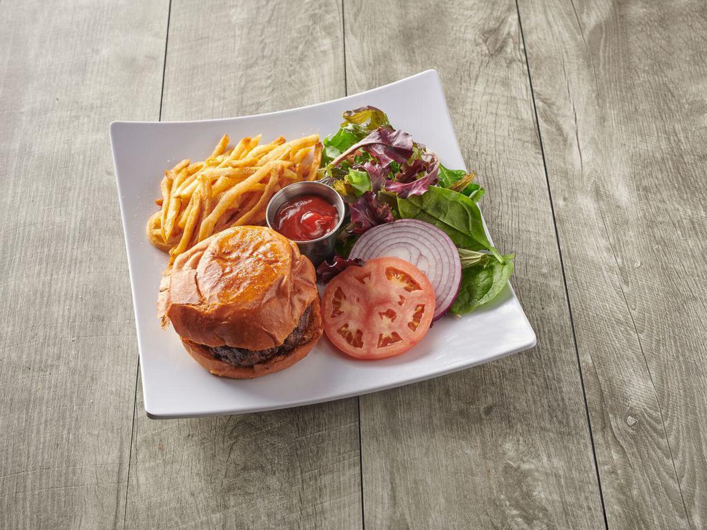 10 oz Burger  · Comes with Fries and a Salad with house dressing.