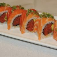 Salmon Lover Roll · In: spicy salmon and avocado. Out: salmon.