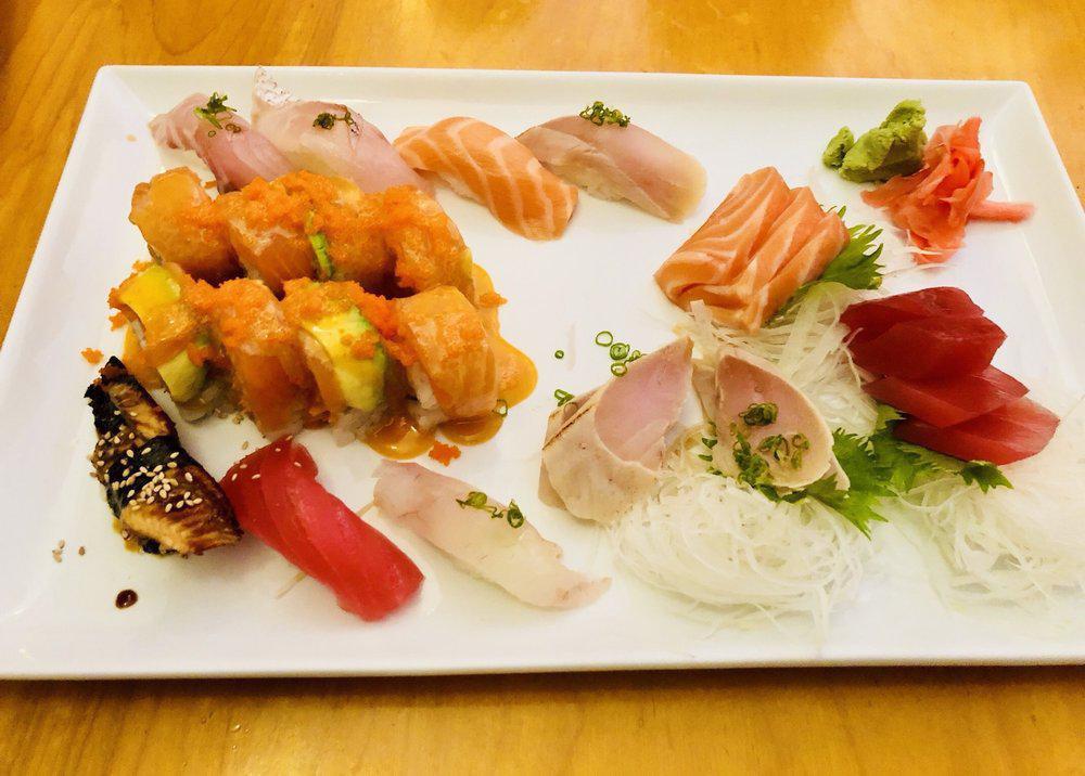Sushi and Sashimi Combination · 7 pieces sushi, 9 pieces sashimi, and 1 Marilyn Monroe roll.