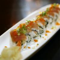 Giants Roll · Shrimp tempura & albacore tuna with green onion sprinkled with tobiko and unagi sauce.