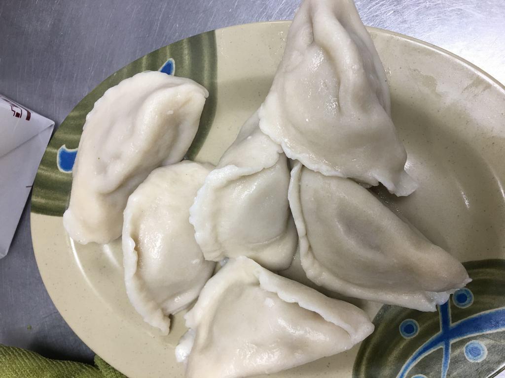 6 Steamed Dumpling · 