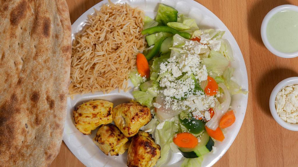9. Chicken Kabob Salad · Salad with chicken protein that has been cooked on a skewer. 