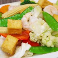 Tofu & Shrimp Chopsuey · Stir fried vegetable with tofu and shrimp blended with a house special seasoning.